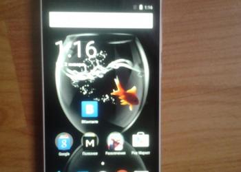 Смартфон FLY FS504