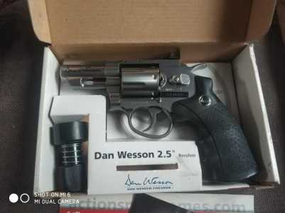 Dan Wesson 2.5